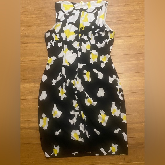 Cache Black and Yellow Patterned Midi Dress - Picture 1 of 4